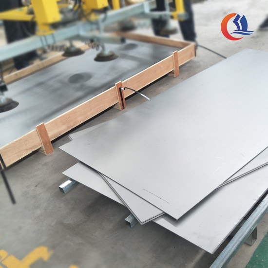 Pure Titanium Gr.2 Sheet – 0.5mm Thin Plate, 100x100mm – Industrial Grade & Lightweight